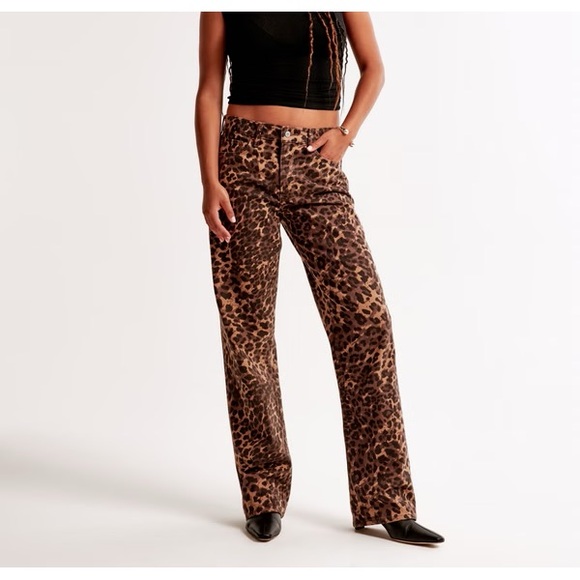 Abercrombie & Fitch Low Rise Baggy Jean Cheetah Animal Print - Picture 7 of 7